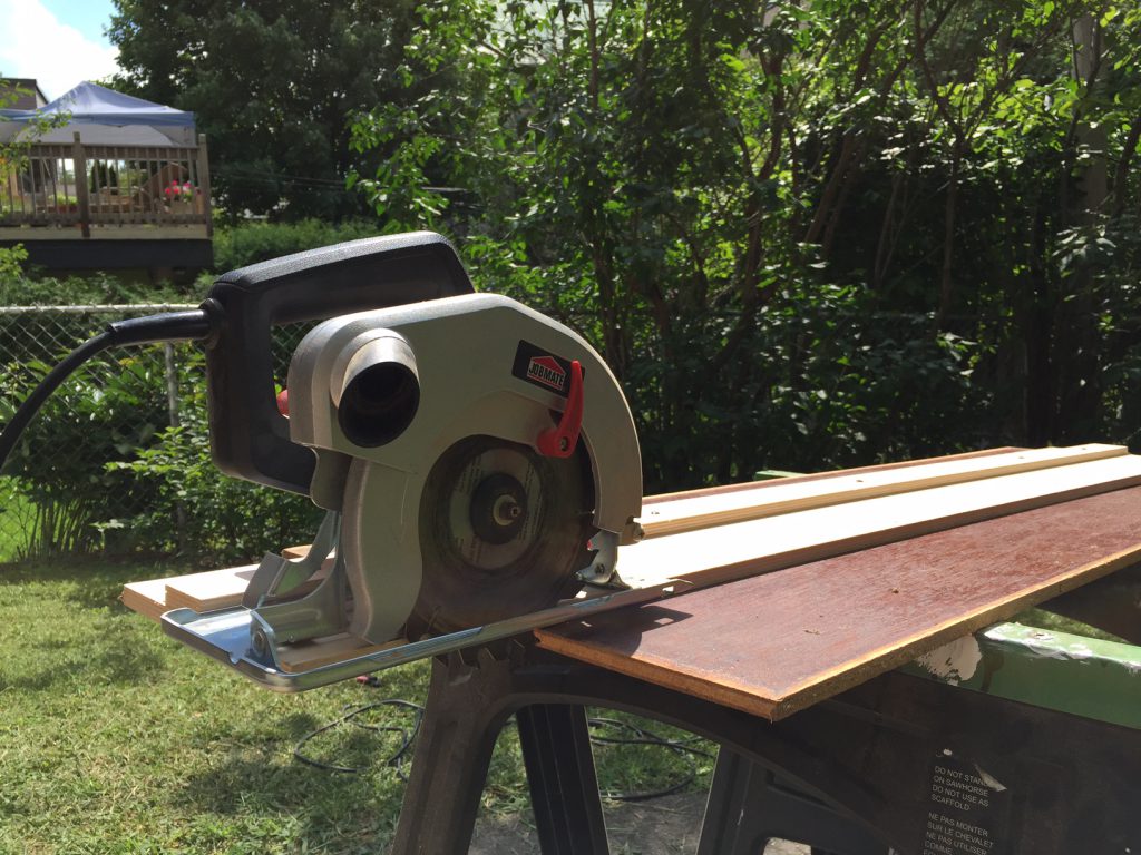 How To Build A Circular Saw Cutting Guide Diy Montreal