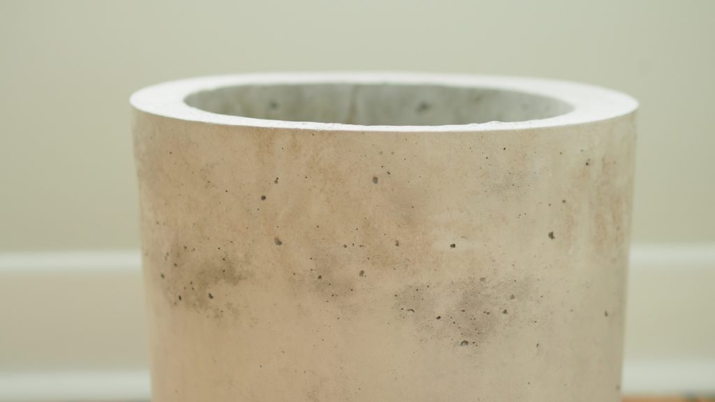 Diy Large Round Concrete Planter Diy Montreal 