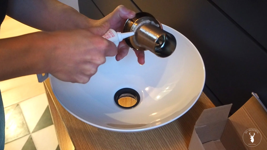 silicone for installing bathroom sink