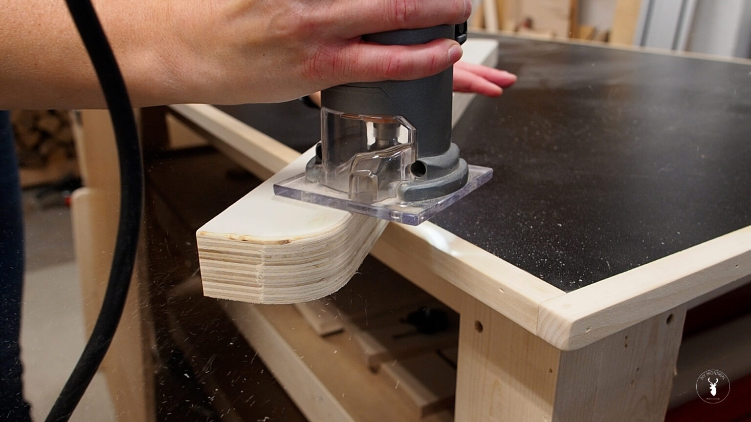 45 degree Crosscut Sled / Bevel Table Saw Sled | DIY Montreal