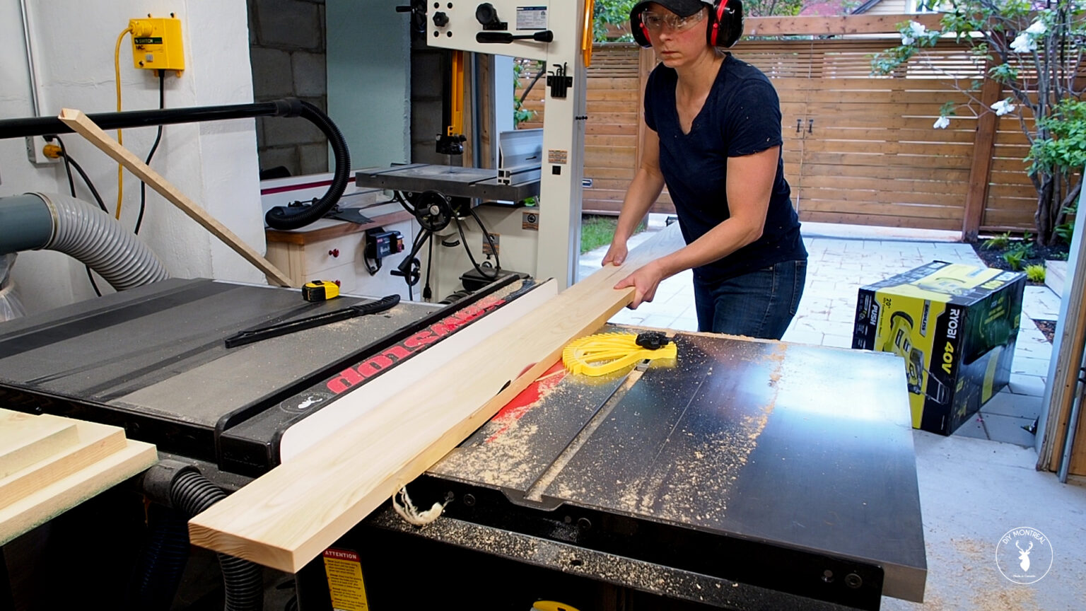 DIY Desk Top Build Tutorial DIY Montreal   DIY Desk Top Lumber Milling Process Step 4 Rip To Final Width At Table Saw 1536x864 