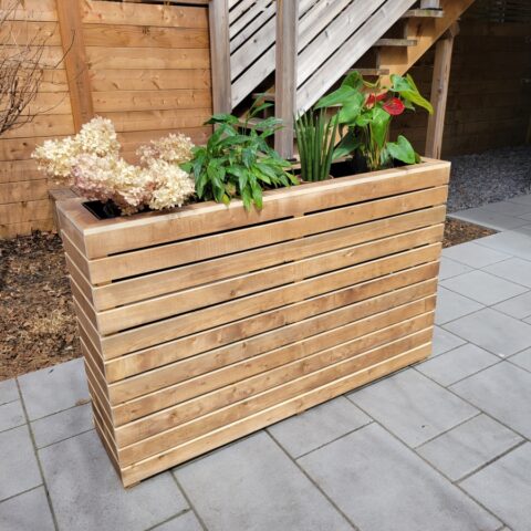 DIY Planter Box with Hidden Storage | DIY Montreal